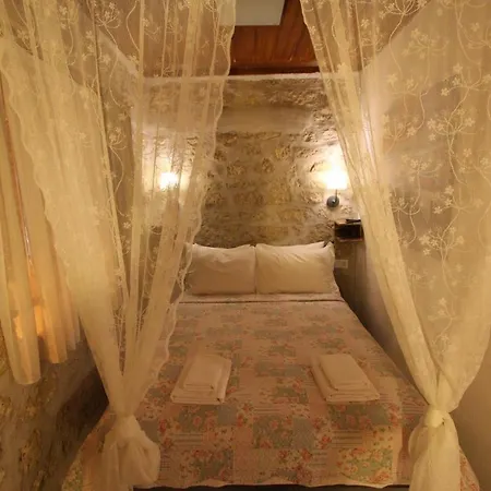 Imerek Tas Ev Butik Cesme